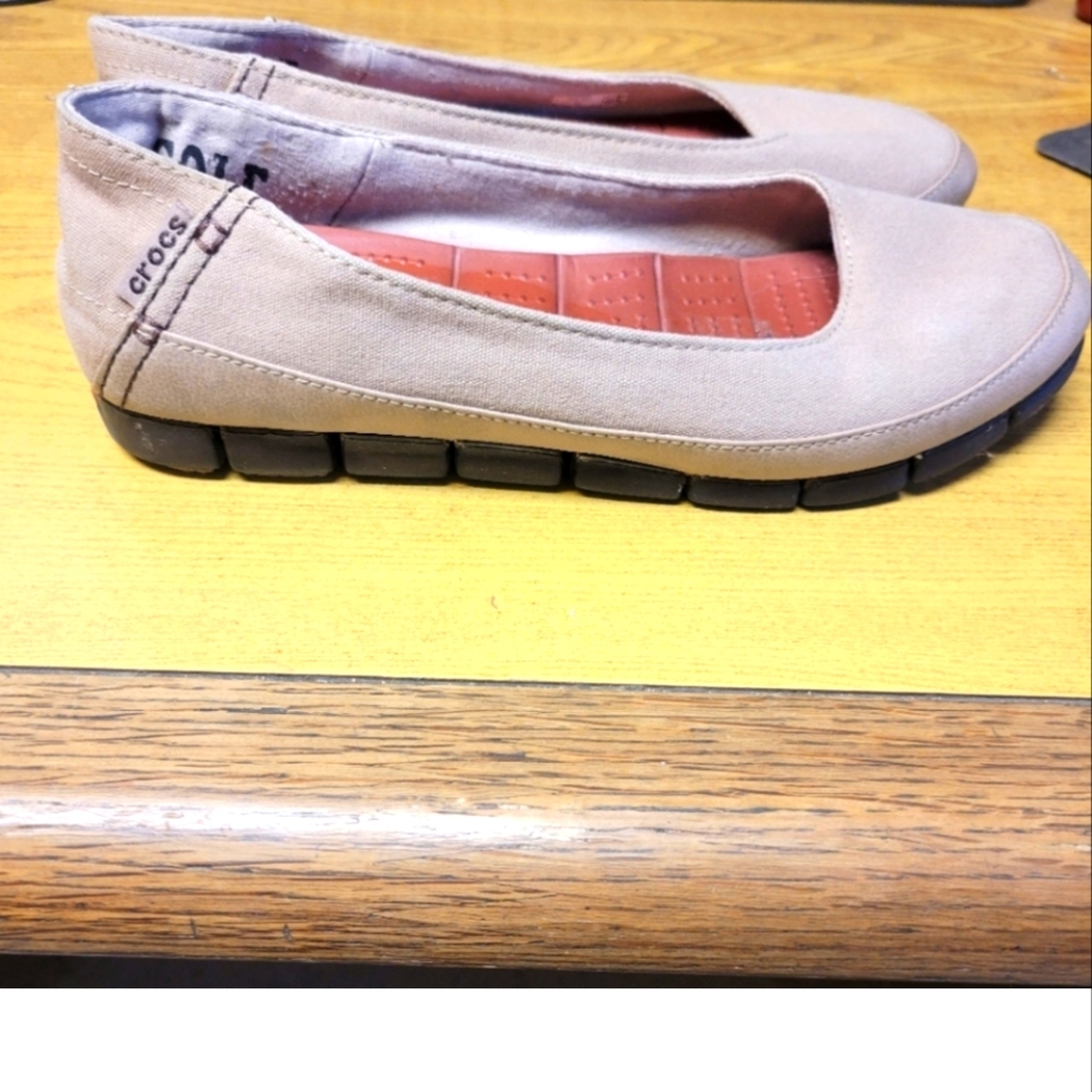 CROCS Strech Sole Canvas Slip On
